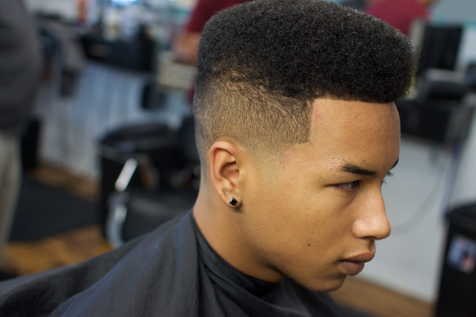 anthonyolvera-barber-935324